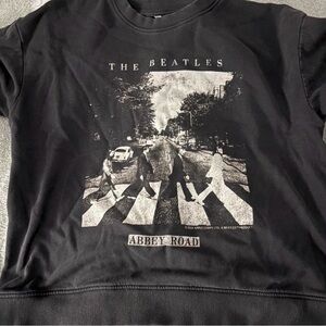 H&M Black The Beatles Sweatshirt